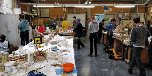 Geschäftiges Treiben beim Workshop.